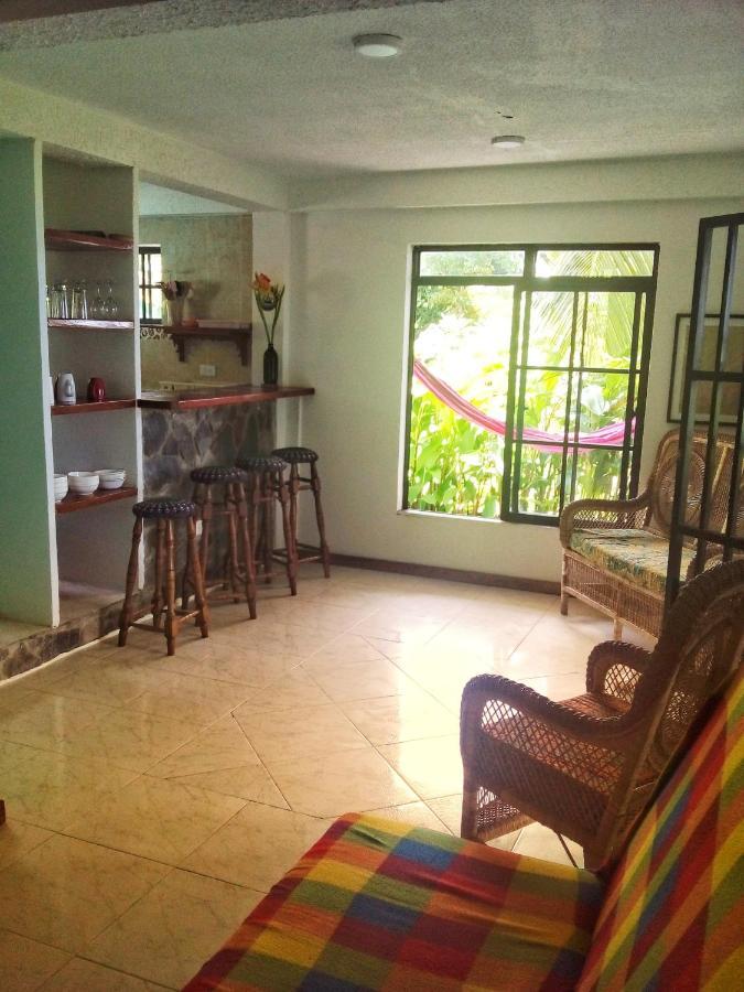 Windy View Guest House Archibolds Esterno foto